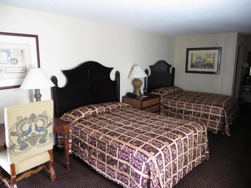 Super 8 By Wyndham Foley Motel Eksteriør billede